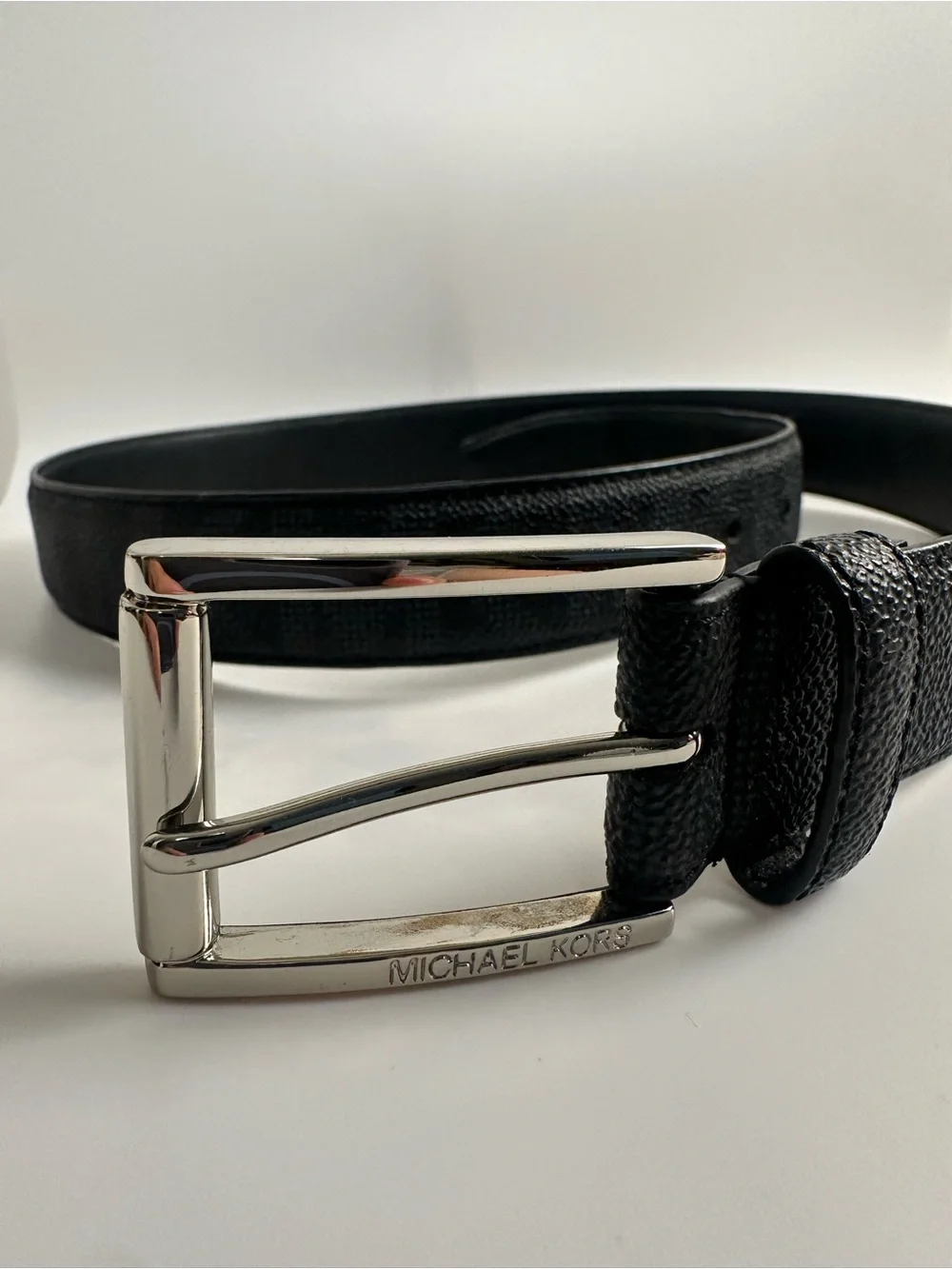 Michael Kors Black Leather Men's Belt with Silver-Tone Buckle